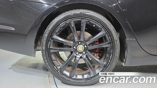 Jaguar XJ 3.0D Premium Luxury LWB X351 2016 — фото 5