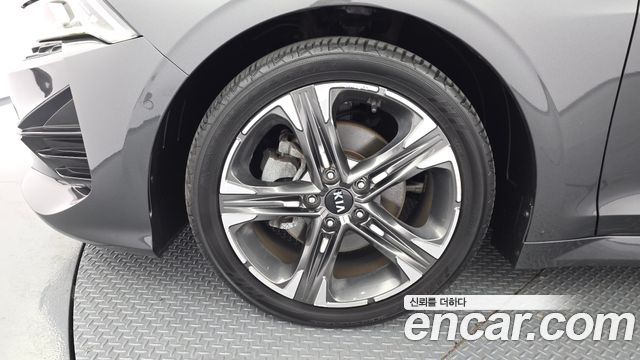 Kia K5 (III) 1.6 Turbo Signature 2020 — фото 5