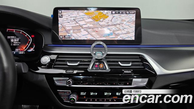 BMW 5 Series (G30) 520i M Sport 2022 — фото 16