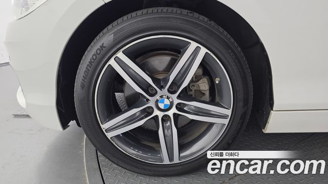 BMW 1 Series (F20) 118d Sport 5Door 2017 — фото 4