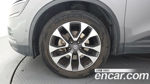 Renault Korea QM6 Diesel 2WD RE 2017 — фото 5