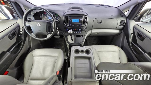 Hyundai Grand Starex Wagon 12-Seater Smart 2019 — фото 7