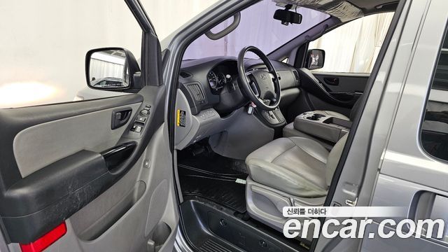 Hyundai Grand Starex Wagon 12-Seater Smart 2019 — фото 10