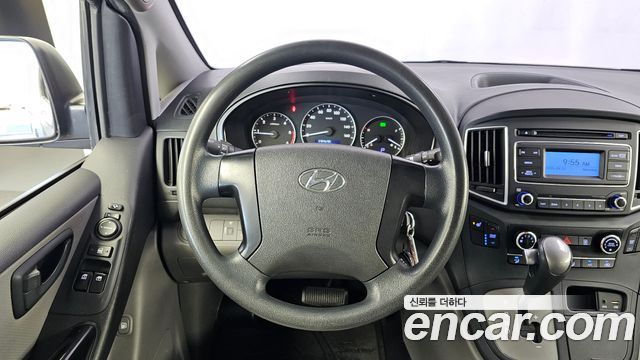 Hyundai Grand Starex Wagon 12-Seater Smart 2019 — фото 13