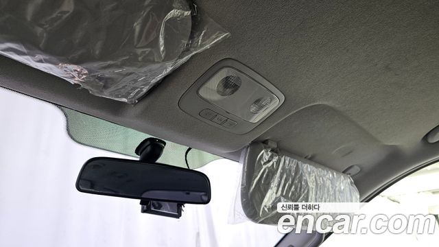 Hyundai Grand Starex Wagon 12-Seater Smart 2019 — фото 15