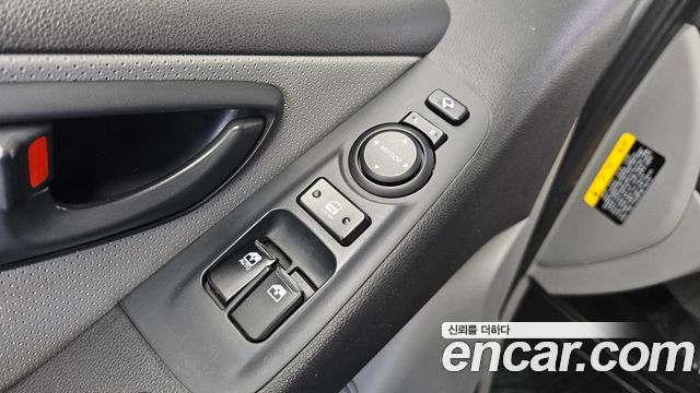 Hyundai Grand Starex Wagon 12-Seater Smart 2019 — фото 19