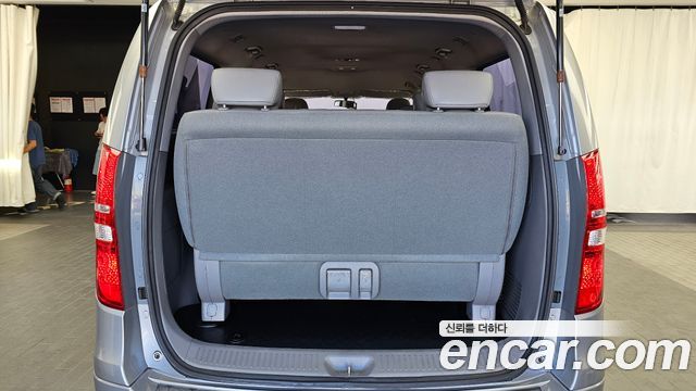 Hyundai Grand Starex Wagon 12-Seater Smart 2019 — фото 20