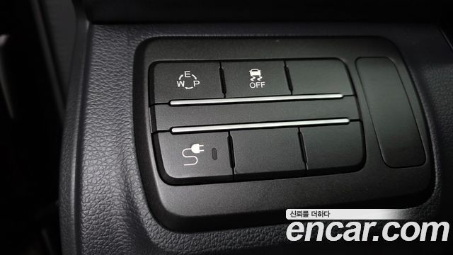 KG Mobility (SsangYong) Tivoli Air Diesel IX 2WD 2016 — фото 34
