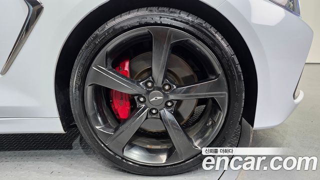 Genesis G70 3.3T Sport AWD Prestige 2019 — фото 21
