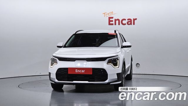 Kia Niro EV Air 2023 — фото 3