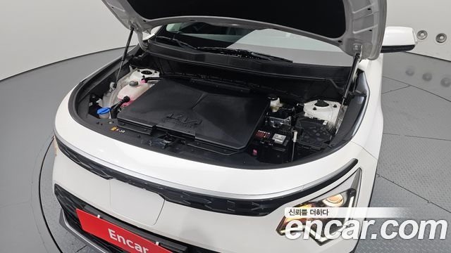 Kia Niro EV Air 2023 — фото 6