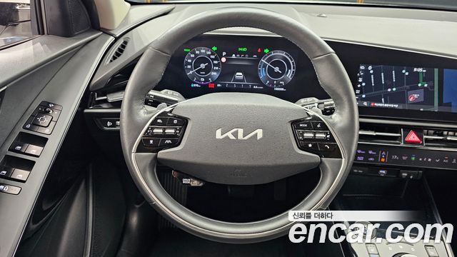 Kia Niro EV Air 2023 — фото 13