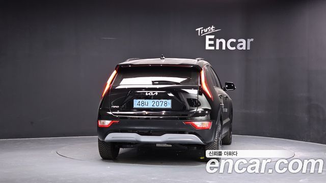 Kia Niro EV Air 2024 — фото 4
