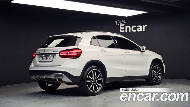Mercedes-Benz GLA-Class (X156) GLA250 4MATIC 2018 — фото 2