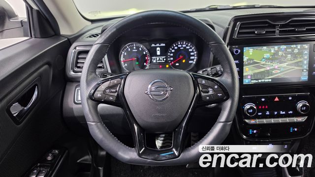 KG Mobility (SsangYong) Very New Tivoli Gasoline 1.5 2WD V7 2023 — фото 13