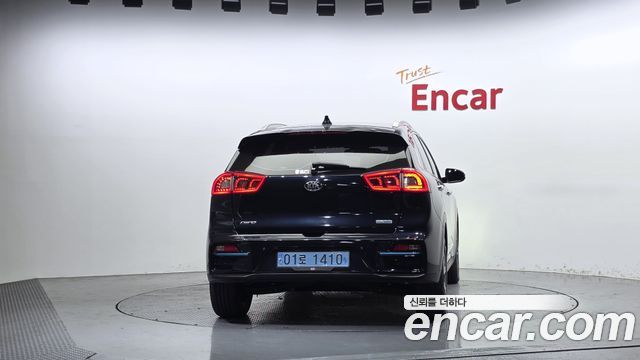Kia Niro EV Noblesse 2019 — фото 4
