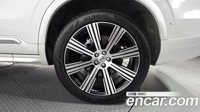 Volvo XC90 (II) B6 Ultimate Bright 2023 — фото 27