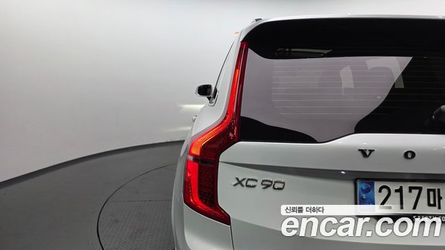 Volvo XC90 (II) B6 Ultimate Bright 2023 — фото 29