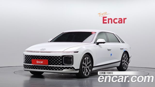 Hyundai Grandeur (GN7) 3.5 LPG 2WD Exclusive 2023 — фото 1