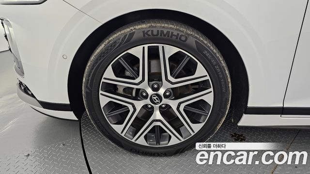Hyundai Grandeur (GN7) 3.5 LPG 2WD Exclusive 2023 — фото 5