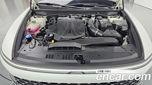 Hyundai Grandeur (GN7) 3.5 LPG 2WD Exclusive 2023 — фото 6