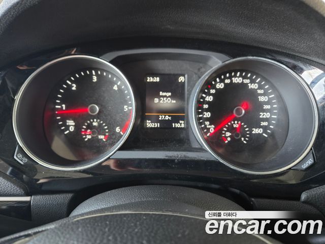Volkswagen Jetta 2.0 TDI BlueMotion Premium 6th 2015 — фото 17