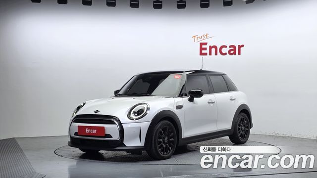MINI Cooper 5Door Classic Third Generation