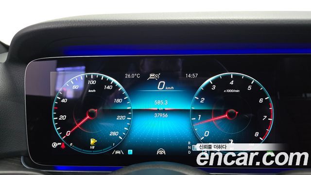 Mercedes-Benz E-Class (W213) E250 Avantgarde 2023 — фото 8