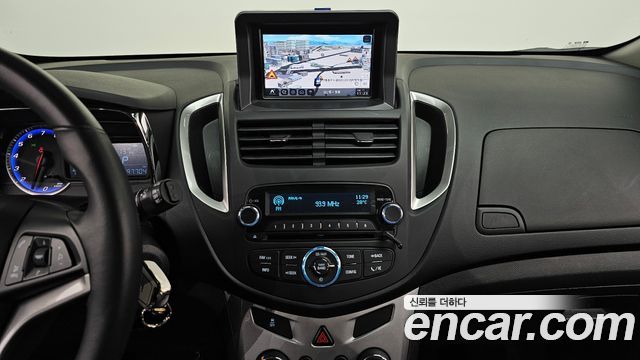 Chevrolet Trax 1.4 LT Leather Package 2016 — фото 18