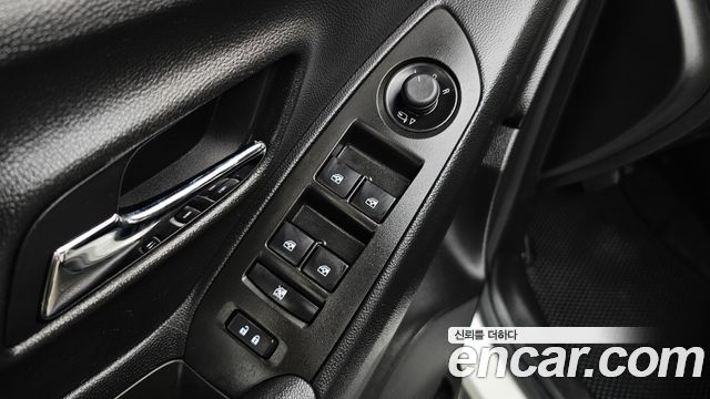 Chevrolet Trax 1.4 LT Leather Package 2016 — фото 33