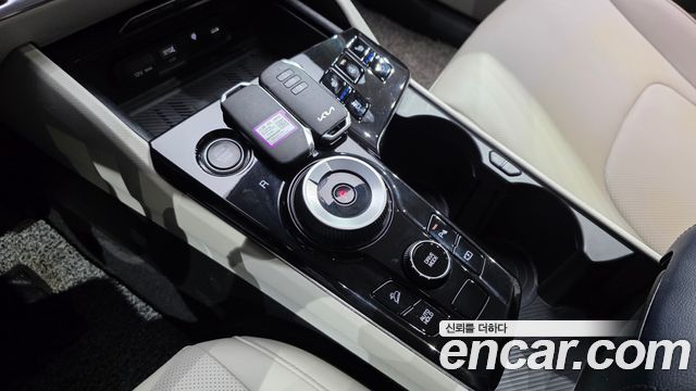 Kia Sportage Hybrid (V) Nobleless 2WD 2022 — фото 9
