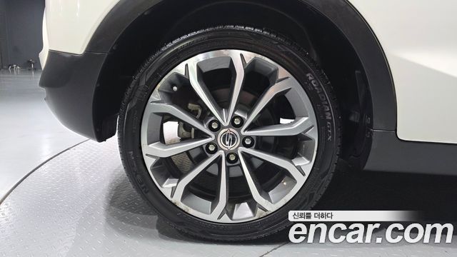 KG Mobility (SsangYong) Tivoli Armor VX 2WD 2018 — фото 5