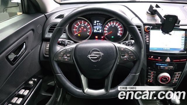 KG Mobility (SsangYong) Tivoli Armor VX 2WD 2018 — фото 13