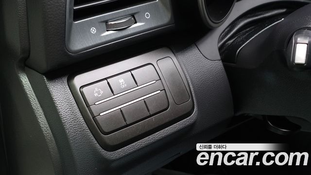 KG Mobility (SsangYong) Tivoli Armor VX 2WD 2018 — фото 27
