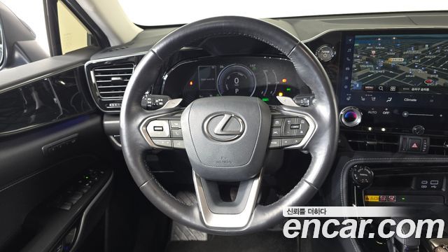 Lexus NX450h+ (II) Premium 2024 — фото 12