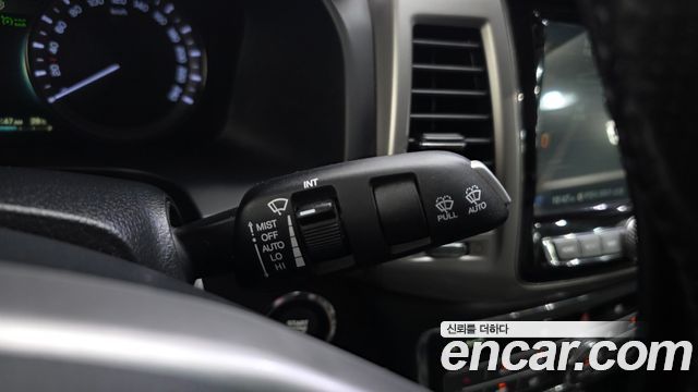 KG Mobility (SsangYong) Rexton Sports Diesel 2.2 4WD Prestige 2019 — фото 32