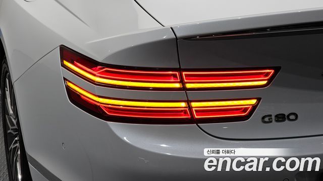 Genesis G80 (RG3) Gasoline 2.5 Turbo AWD 2022 — фото 23