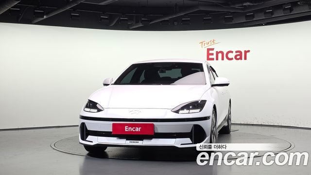Hyundai Ioniq 6 Long Range Exclusive + 2023 — фото 3