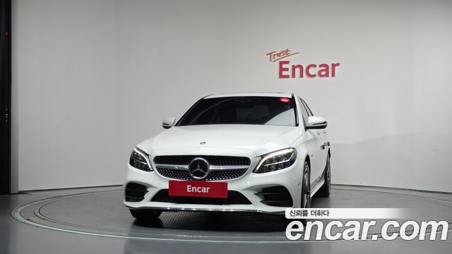 Mercedes-Benz C-Class (W205) C300e 4MATIC AMG Line 2020 — фото 3