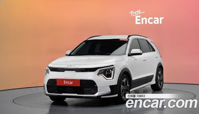 Kia Niro EV Air 2023 — фото 1