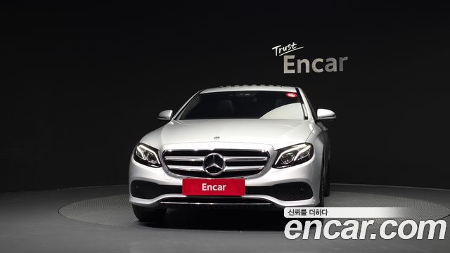 Mercedes-Benz E-Class (W213) E220d Avantgarde 2020 — фото 3