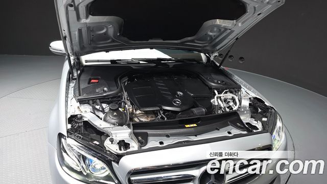 Mercedes-Benz E-Class (W213) E220d Avantgarde 2020 — фото 6