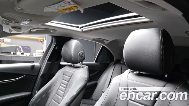 Mercedes-Benz E-Class (W213) E220d Avantgarde 2020 — фото 19