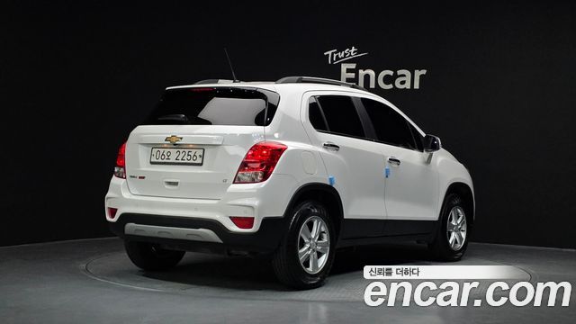 Chevrolet Trax 1.4 LT Deluxe 2017 — фото 2