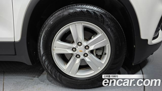 Chevrolet Trax 1.4 LT Deluxe 2017 — фото 21