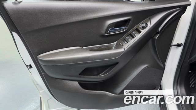 Chevrolet Trax 1.4 LT Deluxe 2017 — фото 24