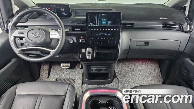 Hyundai Staria L3.5 Lounge 9-Seater Prestige 2023 — фото 7