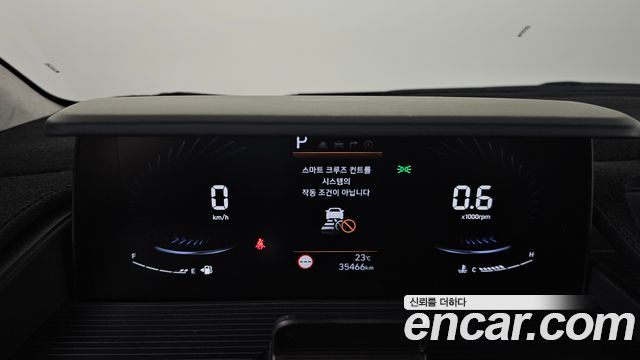 Hyundai Staria L3.5 Lounge 9-Seater Prestige 2023 — фото 8