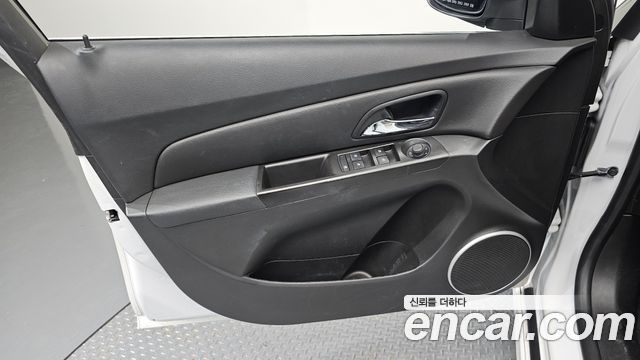 Chevrolet Cruze 1.8 LTZ+ Style Package 2014 — фото 24