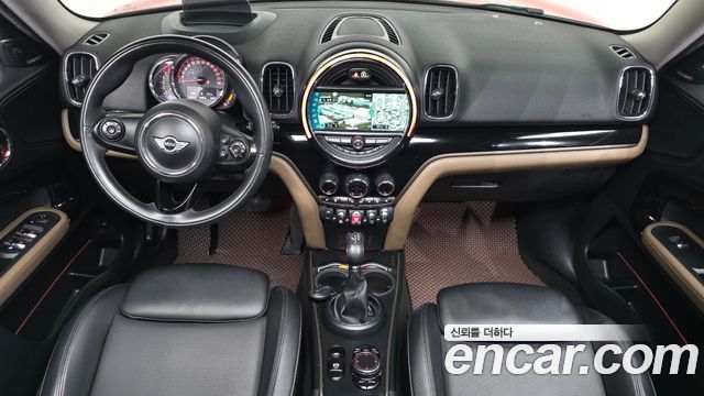 MINI Cooper D Countryman ALL4 HIGH 2nd 2018 — фото 7